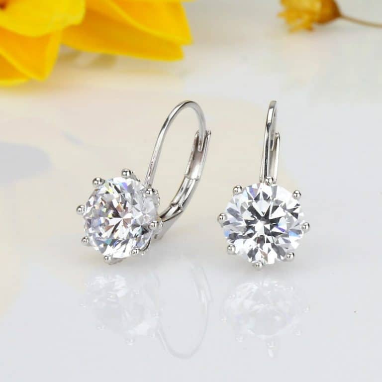 7 Best Fake Diamond Earrings of 2023 For a Fabulous Look