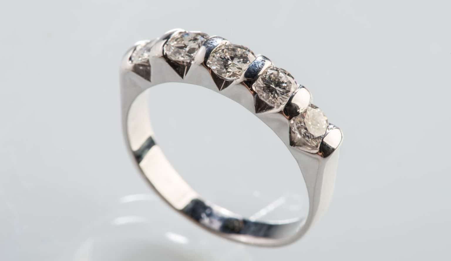 How To Wear Multiple Diamond Rings Our Detailed Guide!